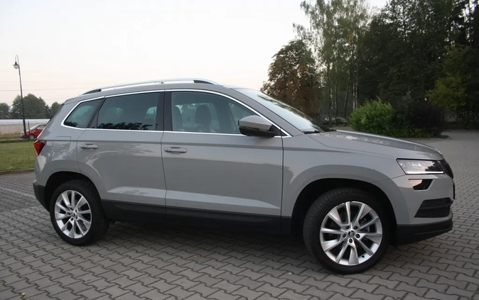 Skoda Karoq cena 86600 przebieg: 74000, rok produkcji 2018 z Police małe 781